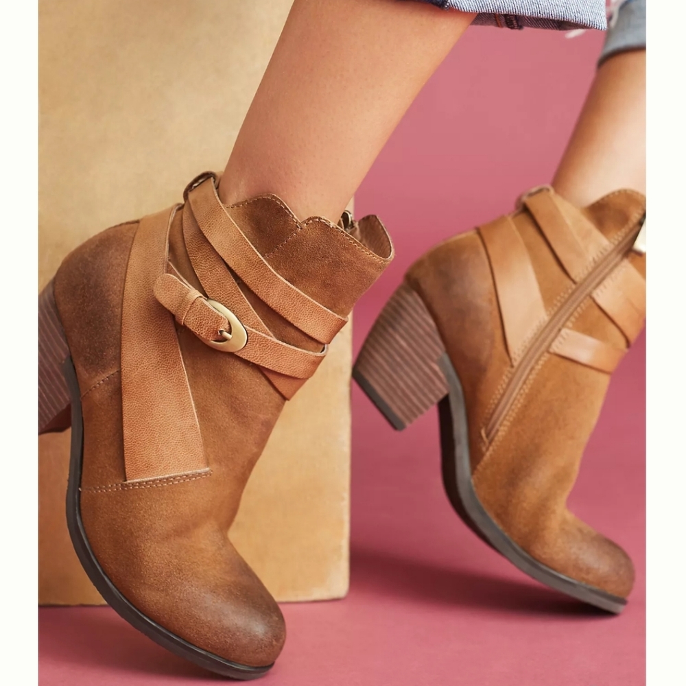NIB Anthropologie Antelope Gillie Wrap Booties-36